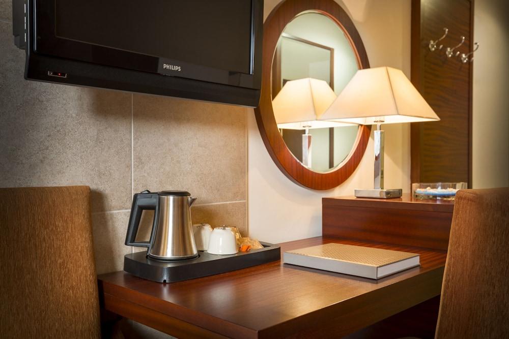 Valamar Atrium Residence باشْكا المظهر الخارجي الصورة