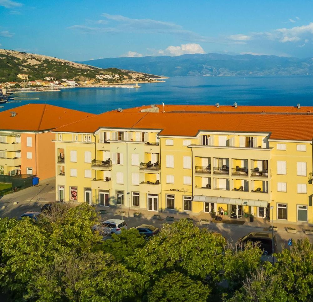 Valamar Atrium Residence باشْكا المظهر الخارجي الصورة