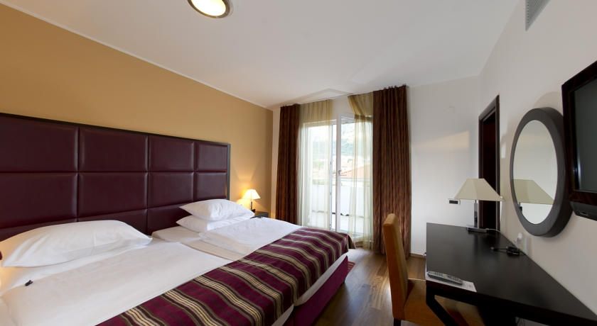 Valamar Atrium Residence باشْكا المظهر الخارجي الصورة
