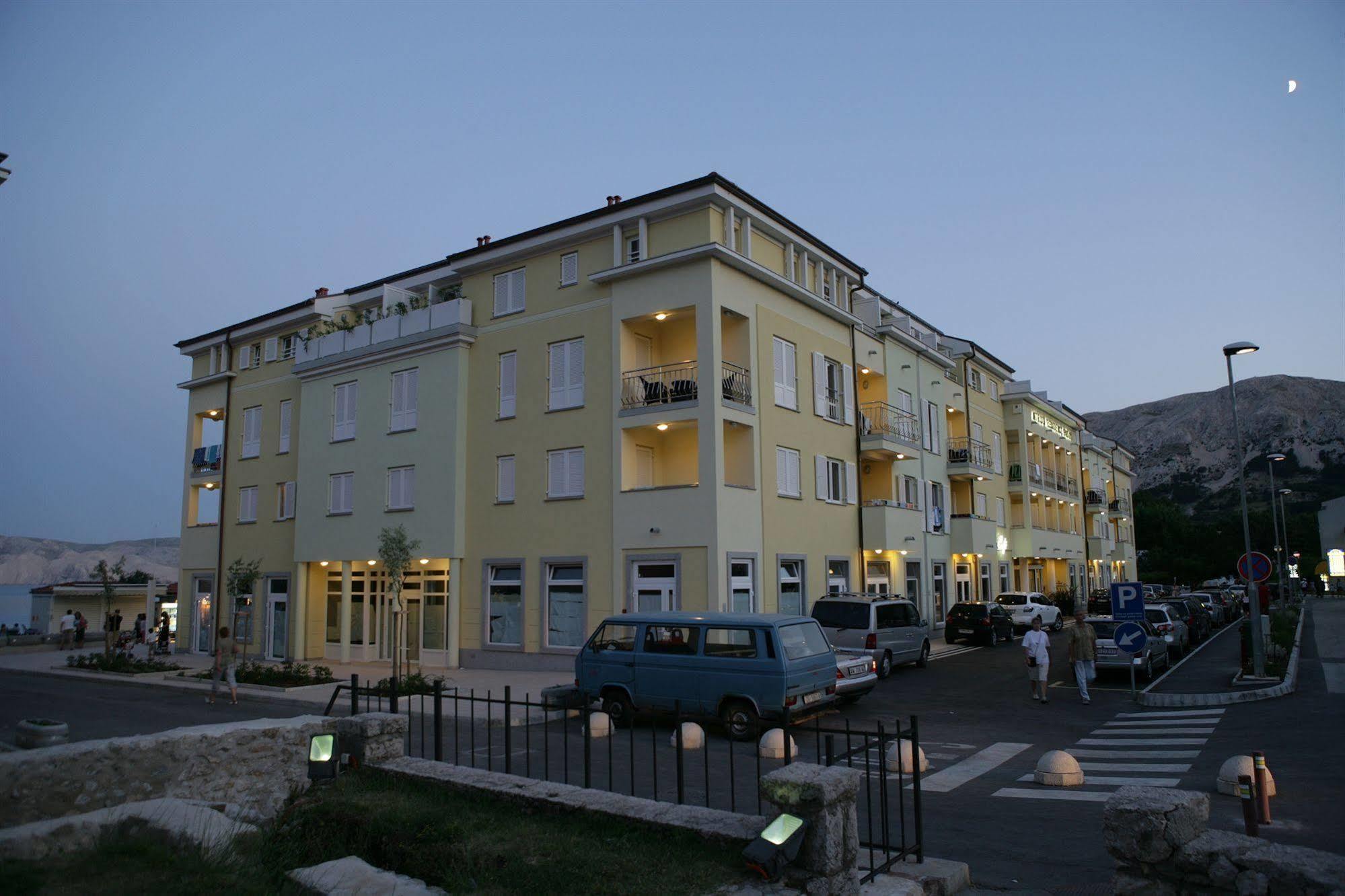 Valamar Atrium Residence باشْكا المظهر الخارجي الصورة